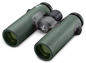 Swarovski CL Companion 8x30 B with Wild Nature Accessory Pack in Green.