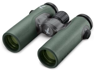 Swarovski CL Companion 10x30 with Wild Nature Accessory Pack in Green.