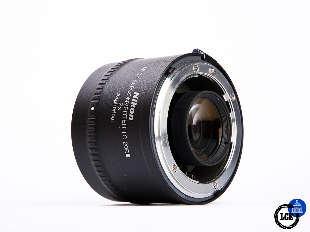 Nikon AF-S TC-20E III 2x Teleconverter | 1017940