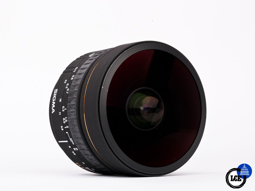 Sigma 8mm f/3.5 EX DG Fisheye [Nikon F-mount] | 1015024
