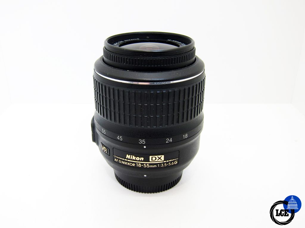 Nikon AF-S 18-55mm f/3.5-5.6G VR DX SWM 