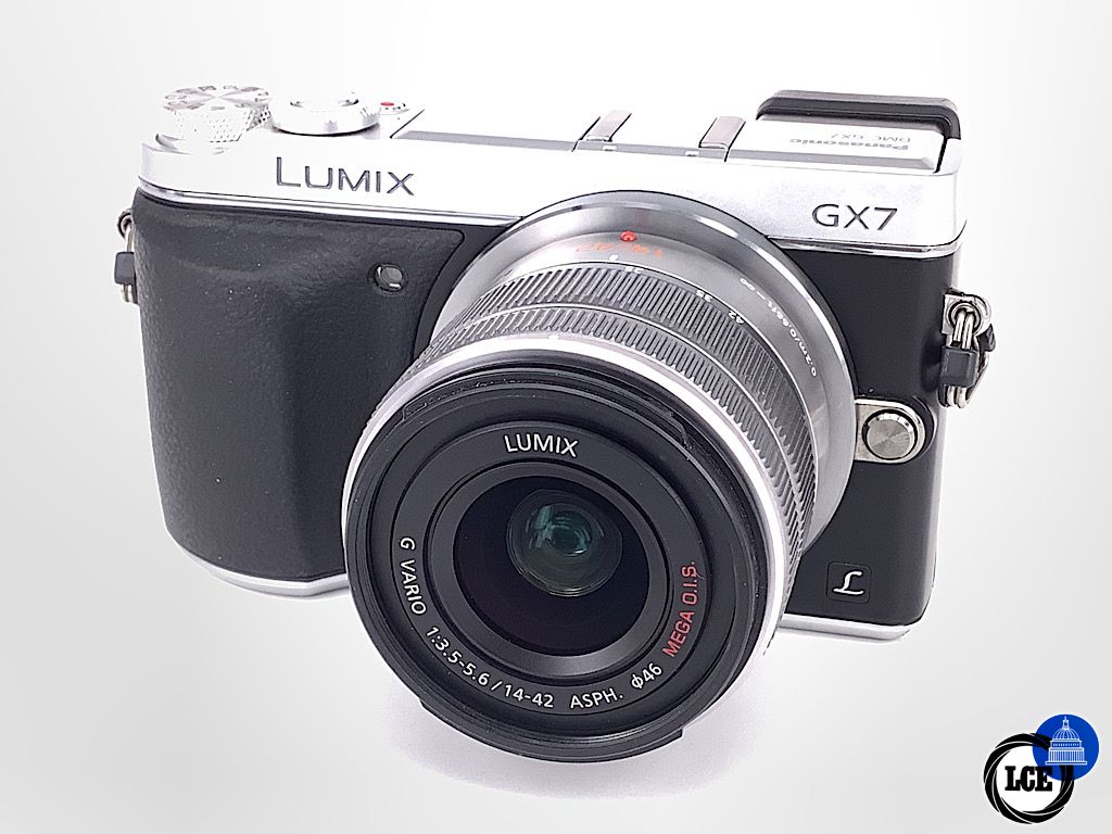 Panasonic LUMIX GX7 + 14-42mm F3.5-5.6 G VARIO O.I.S.