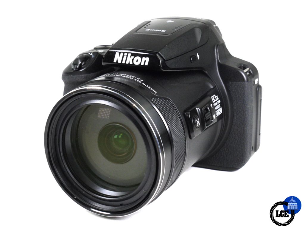 Nikon Coolpix P900 - 24-2000mm (83x Optical Zoom)
