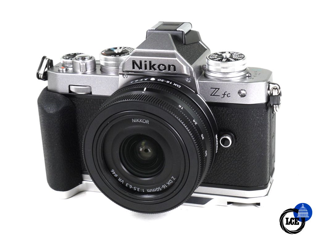 Nikon Z fc + Z DX 16-50mm F3.5-6.3 VR - *2,200 Shutter Actuations*
