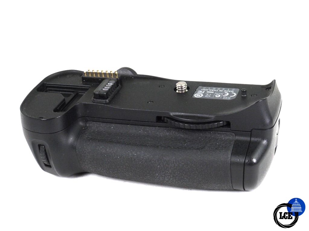Nikon MB-D10 Multi-Power Battery Grip - (Nikon D300/D300s/D700)
