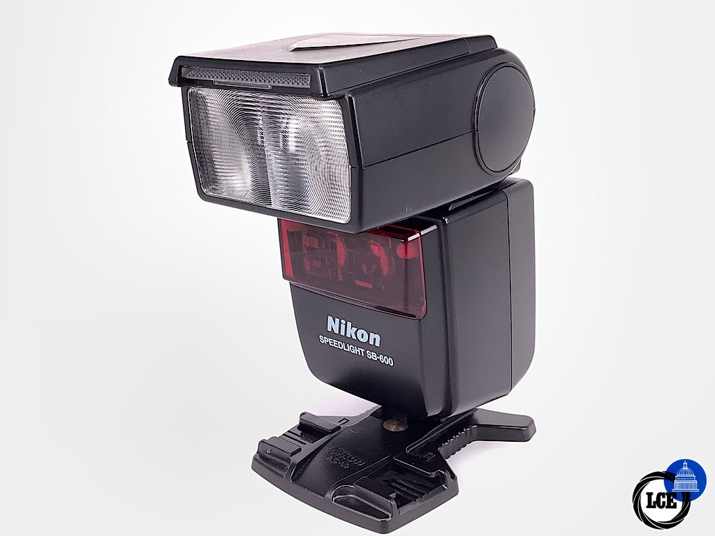 Nikon SPEEDLIGHT SB-600