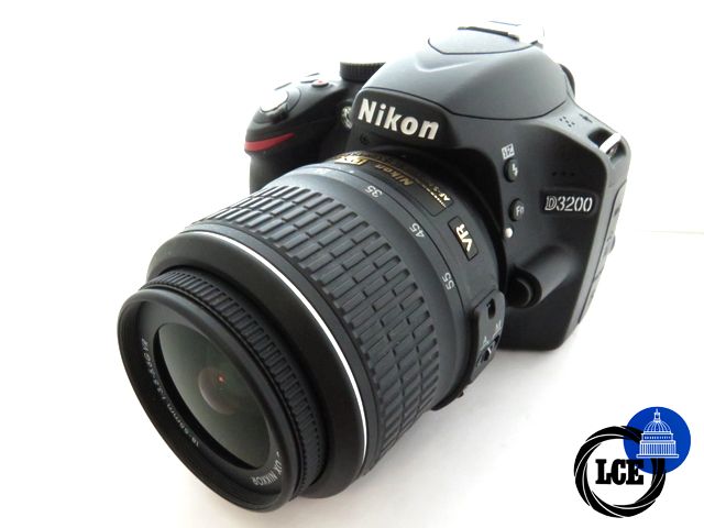 Nikon D3200 + AF-S 18-55mm f/3.5-5.6G VR DX 