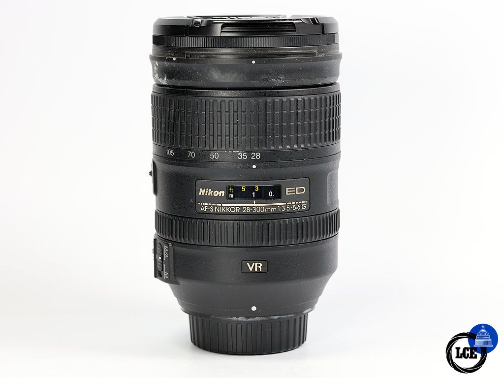Nikon AF-S 28-300mm f/3.5-5.6G VR 