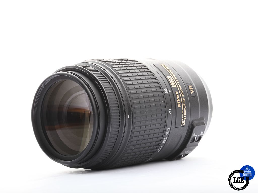 Nikon AF-S 55-300mm f/4.5-5.6G ED DX VR | 10114444 Nikon AF-S 55-300mm f/4.5-5.6G ED DX VR | 10114444