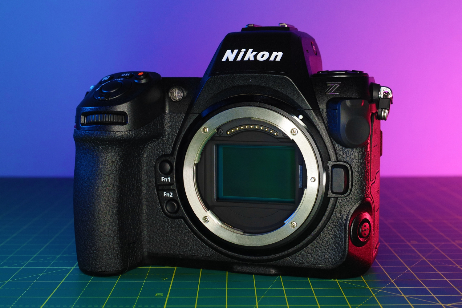 NIKON Z8 | SMALLER, LIGHTER AND CHEAPER, BUT JUST AS GOOD!