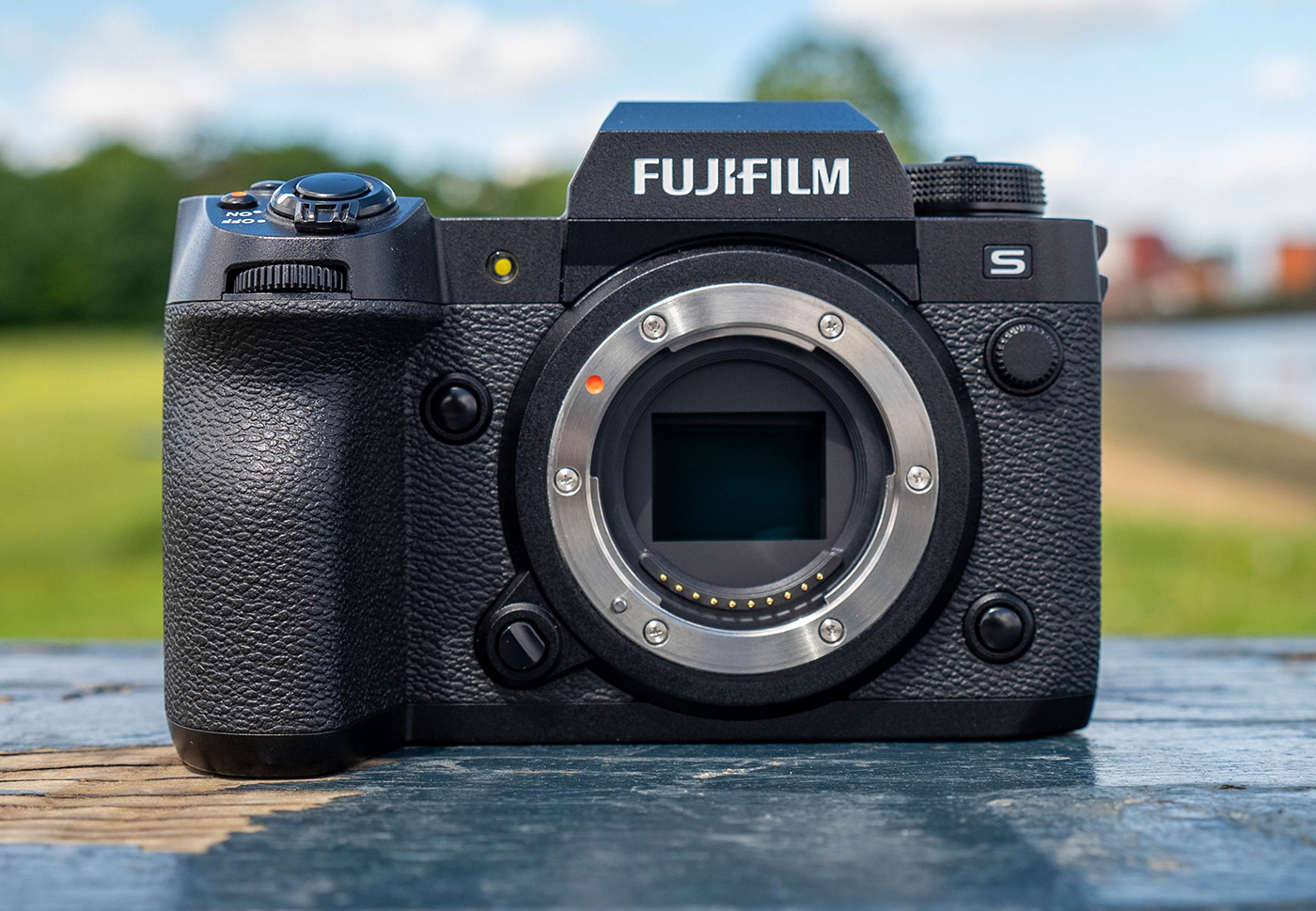 Fujifilm X-H2S - THE ULTIMATE HYBRID SYSTEM | FIRST LOOK VIDEO