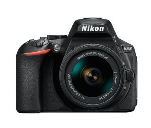 Nikon D5600 +18-55mm f/3.5-5.6 VR AF-P Zoom
