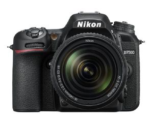 Nikon D7500 +18-140mm f/3.5-5.6 VR AF-S G Zoom