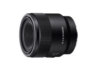 Sony FE 50mm f/2.8 Macro Lens