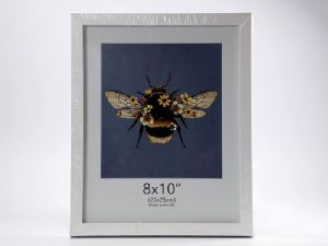 New Bugg 8X10" (20x25cm) Photo frame - White New Bugg 8X10" (20x25cm) Photo frame - White