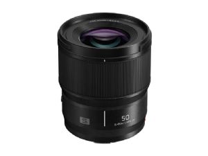 Panasonic LUMIX S 50mm F1.8 Lens (S-S50E)