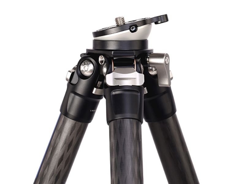 tripod leveling base