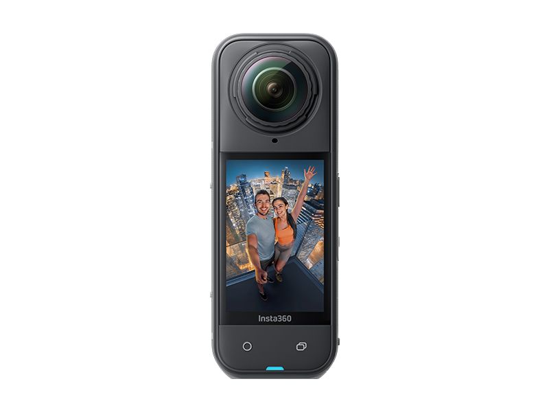 Insta360 X5 - 8K 360° Camera LCE Power kit - 3 Extra Batteries, 4 in total.