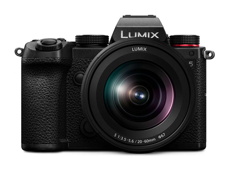 Panasonic LUMIX S5 + S 20-60mm Lens (DC-S5KE-K)