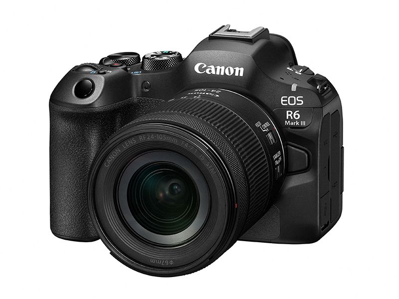 Canon EOS R6 Mark III with RF 24-105mm F/4-7.1 IS STM Lens