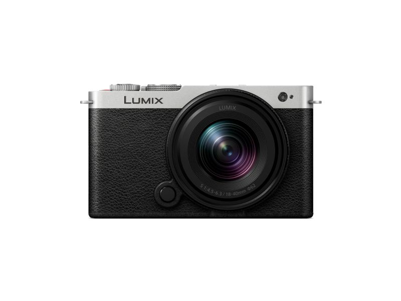 Panasonic LUMIX S9 + S 18-40mm F4.5-6.3 Lens Silver/Black (DC-S9NE-SA)