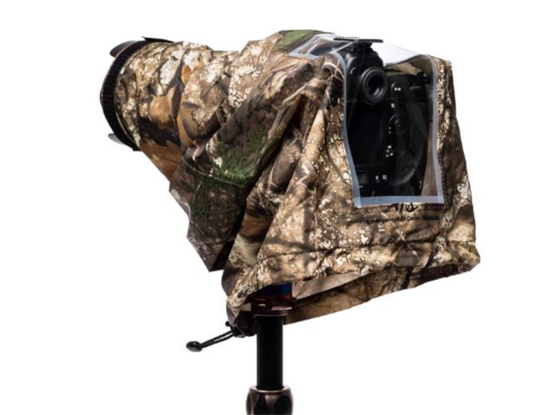 Think Tank Photo Emergency Rain Cover-Medium RealTree APX