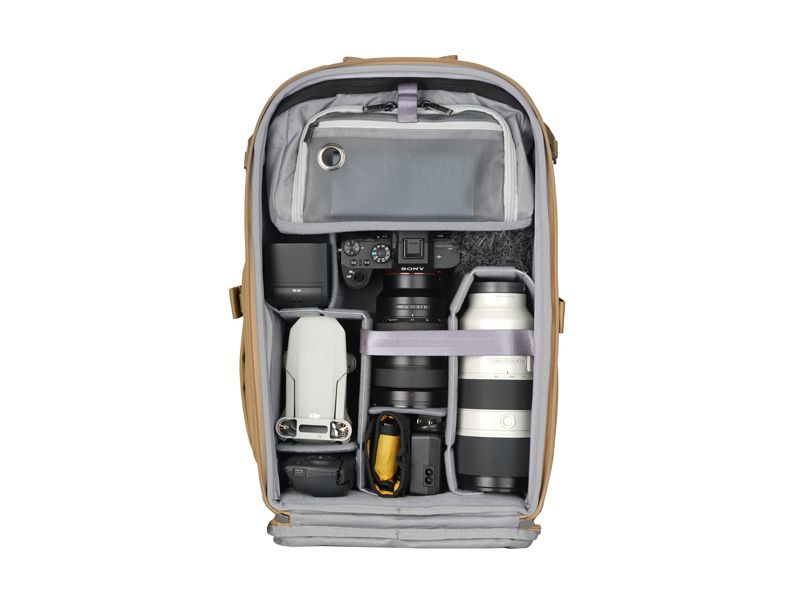 Vanguard VEO Metro B25L : 25 Litre Camera Backpack - Beige
