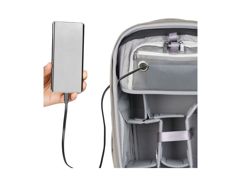 Vanguard VEO Metro B25L : 25 Litre Camera Backpack - Cream