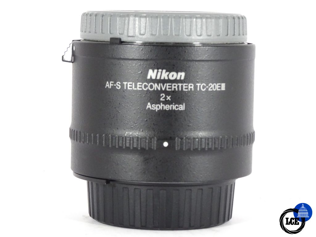 Nikon AF-S TC-20 III 2x Aspherical