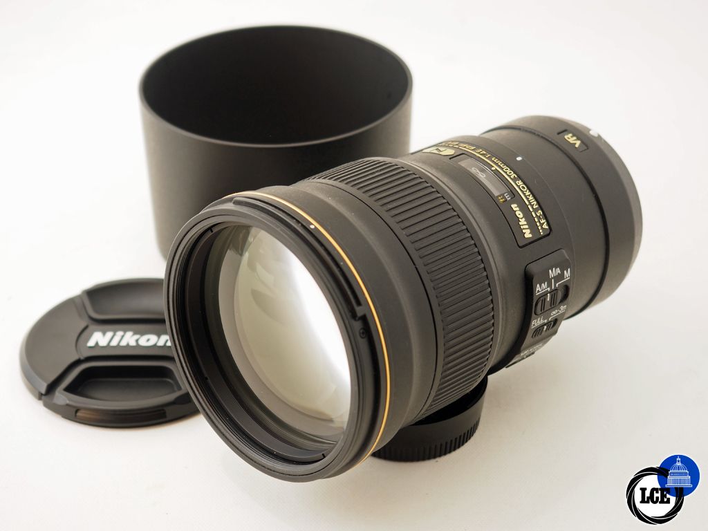 Nikon AF-S 300mm F4 E PF ED N VR