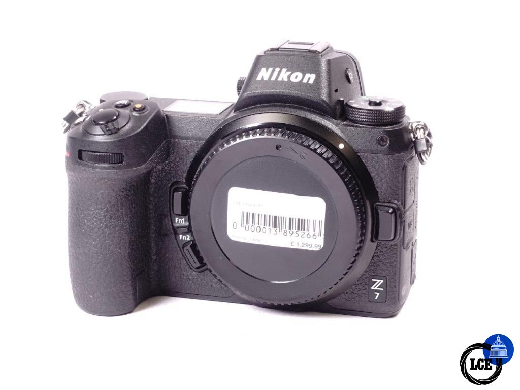 Nikon Z7 body only 4421 Actuations
