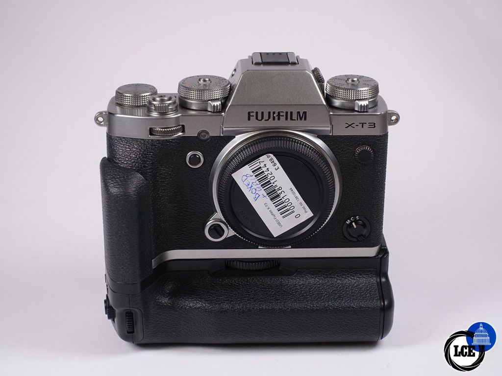 FujiFilm XT-3 + Grip