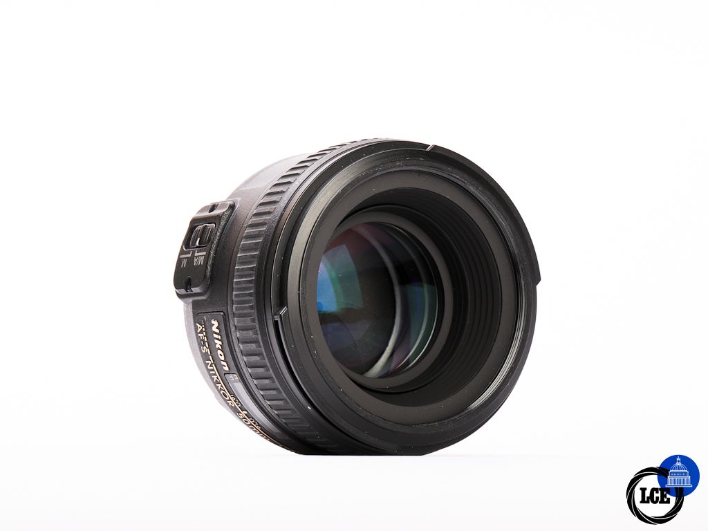 Nikon AF-S 50mm f/1.4G | 1018391