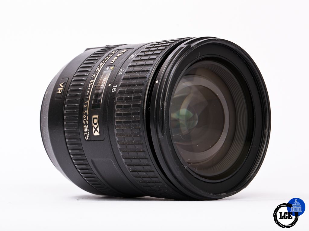 Nikon AF-S 16-85mm f/3.5-5.6G ED DX VR | 1018813