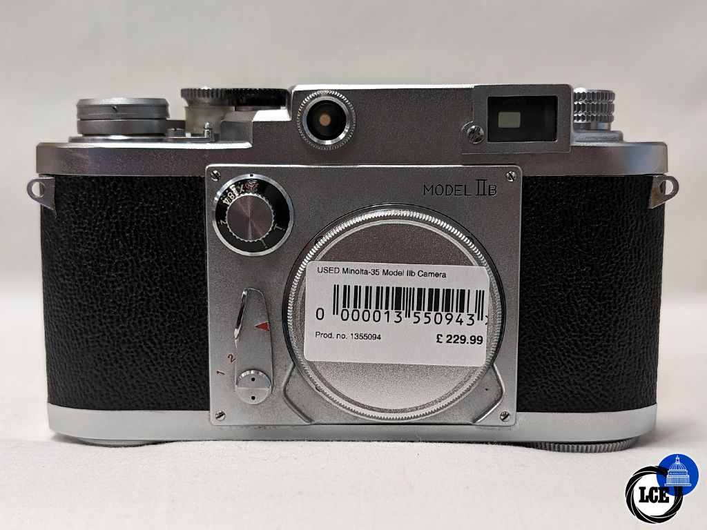 Minolta -35 Model IIb Camera
