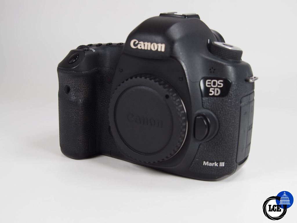 Canon 5D III Body  (623K )
