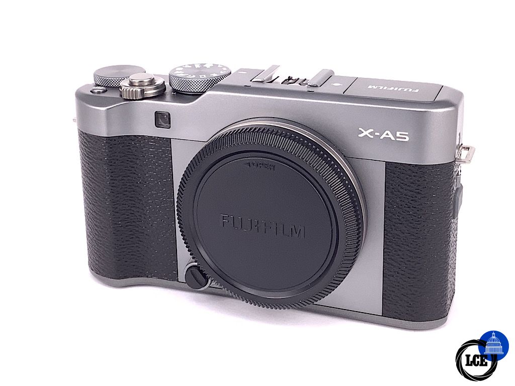 FujiFilm X-A5 body FujiFilm X-A5 body