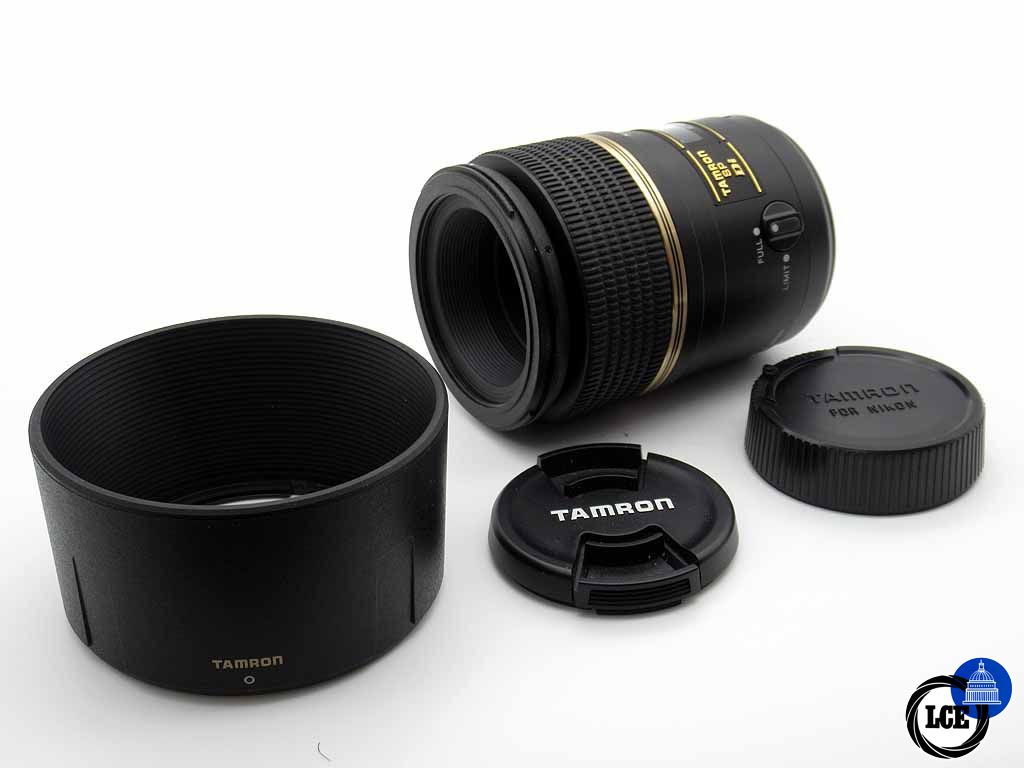 Tamron SP Di 90mm f/2.8 Macro Nikon-AF fit (inc Box & Hood)