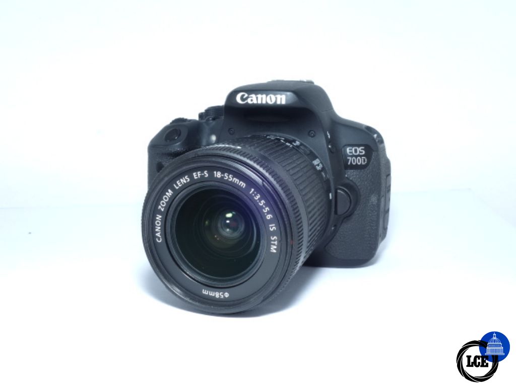 Canon EOS 700D + 18-55mm