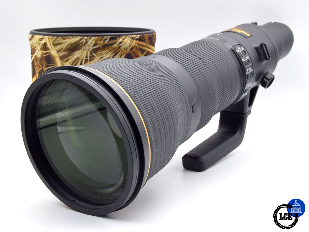 Nikon AF-S 800mm f/5.6E FL ED VR N + AF-S TC800-1.25E ED (matched teleconverter)