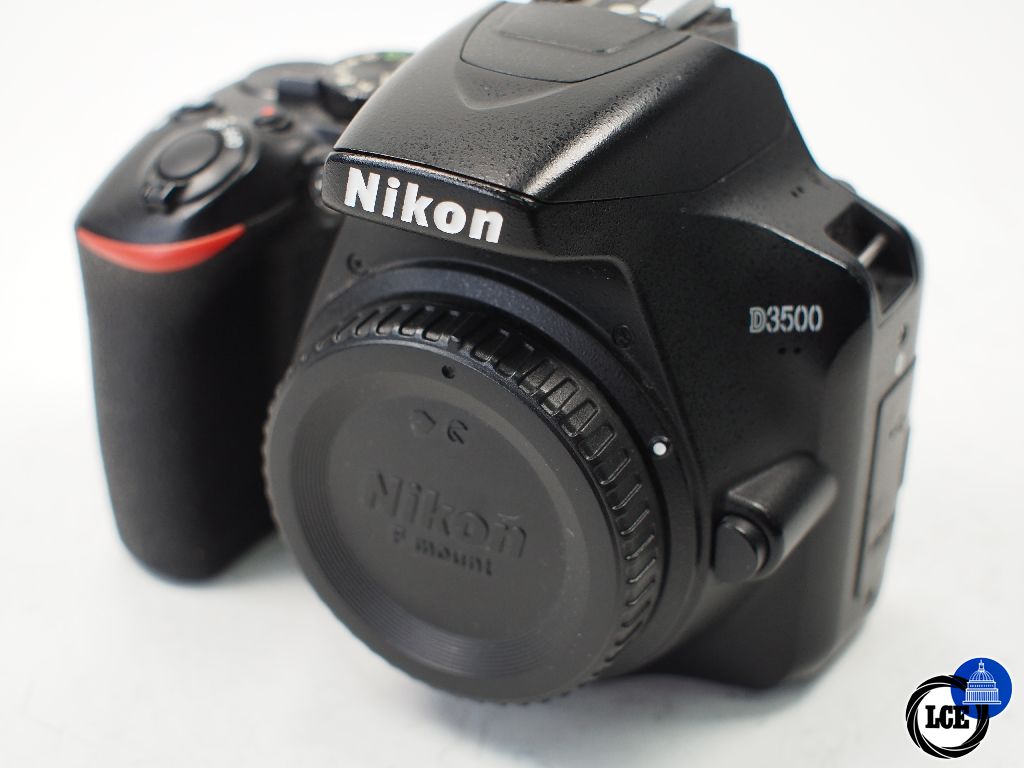 Nikon D3500