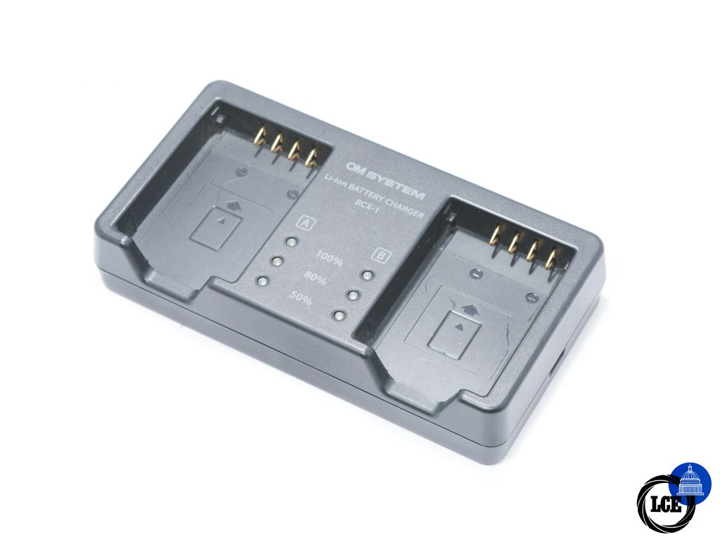 OM SYSTEM SBCX-1 Battery Charger Kit - Charger & Battery *Boxed*