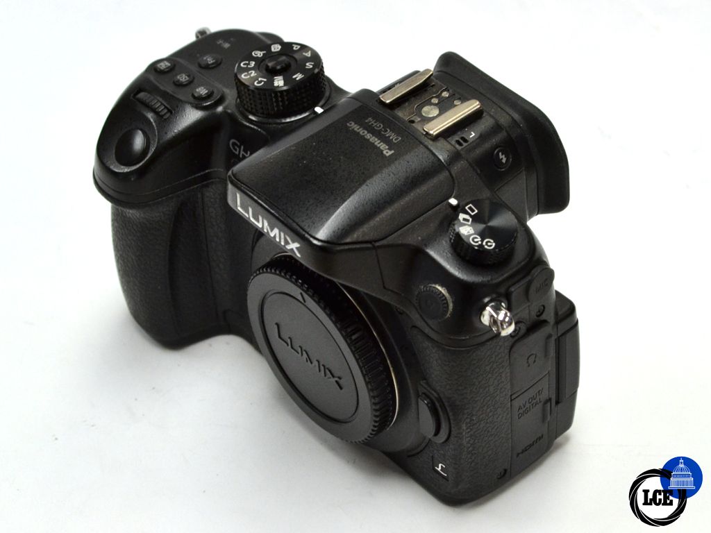 Panasonic LUMIX DMC-GH4