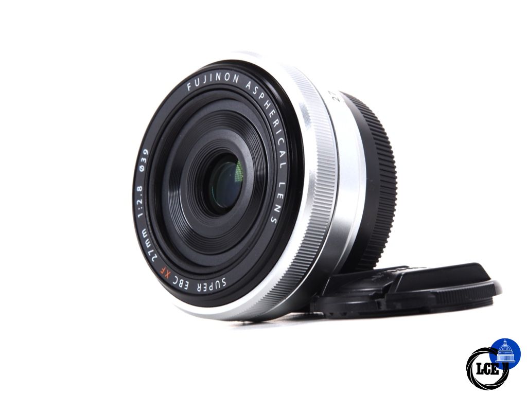FujiFilm 27mm F2 R