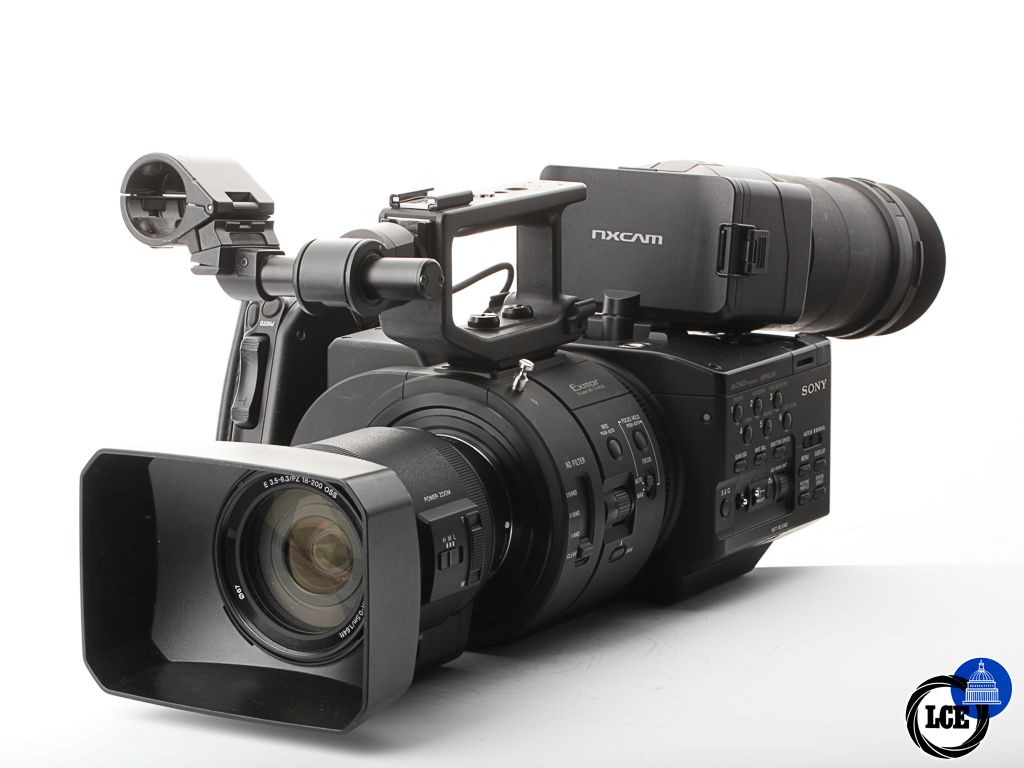 Sony FS700R + 18-200mm PZ Kit | 10113524
