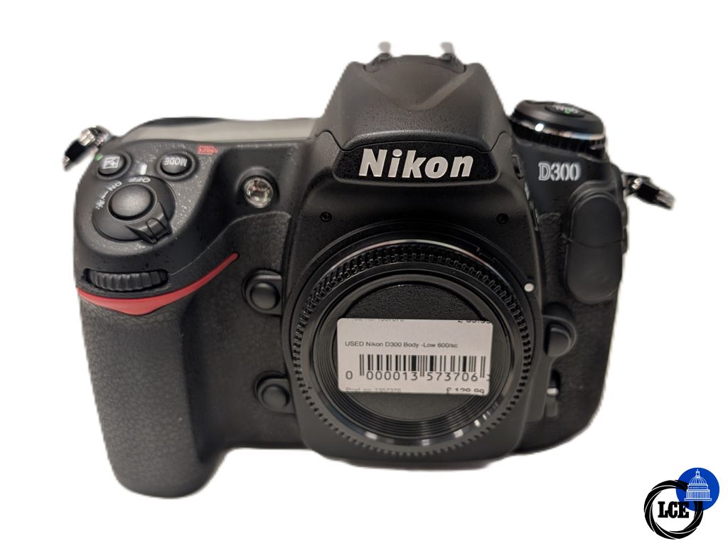 Nikon D300 Body - Low 600 Shutter Count!