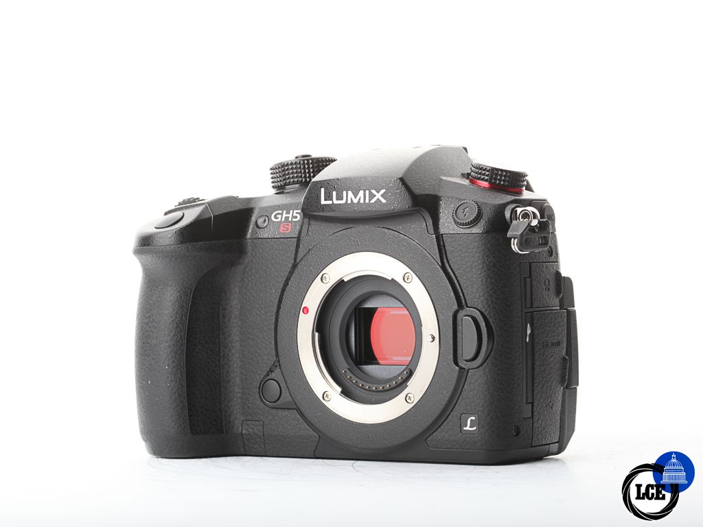 Panasonic Lumix GH5 S Body | 10113600