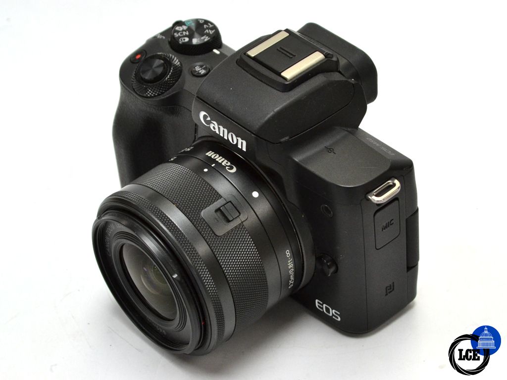 Canon M50 + 15-45mm Canon M50 + 15-45mm