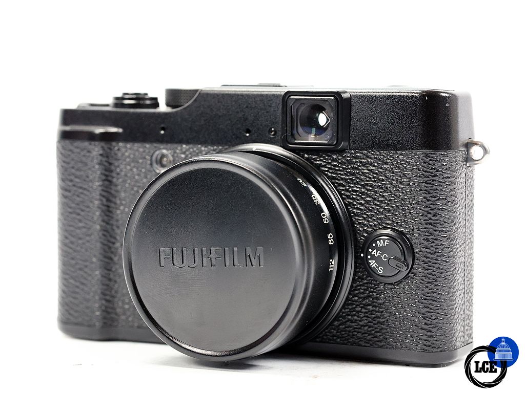 FujiFilm X10 *Boxed*
