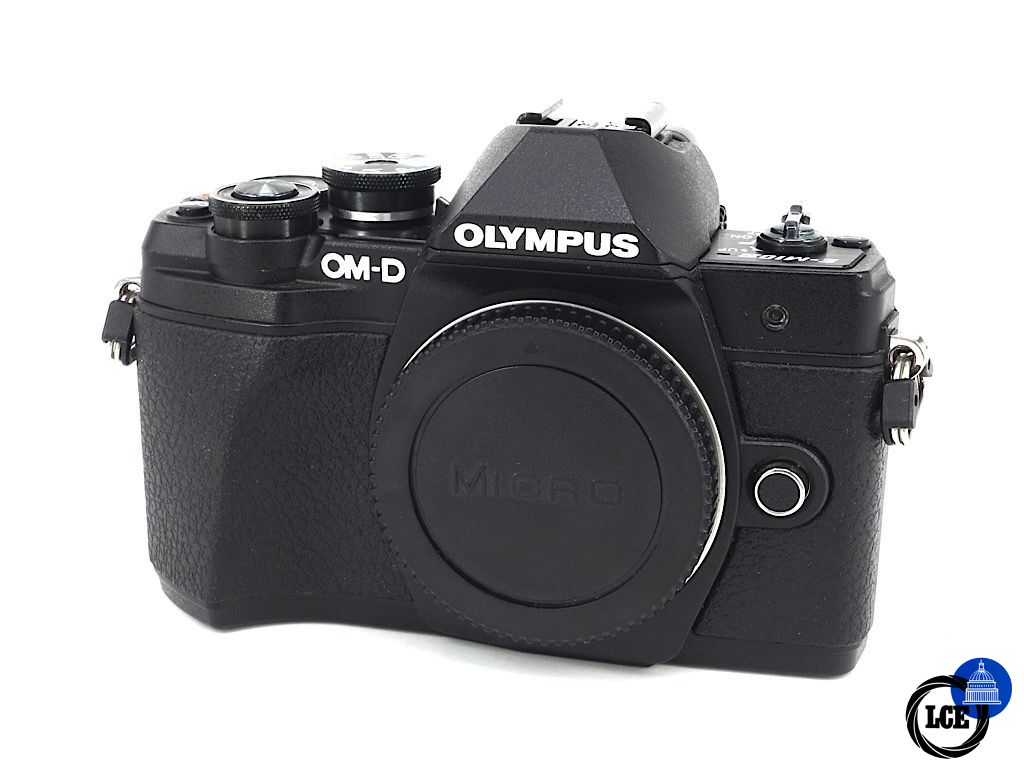 Olympus OM-D E-M10 III Body Black | 4*